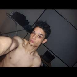 AlexandreFrance's Chat & Dating Profile