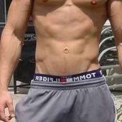 BradLeyton's Chat & Dating Profile