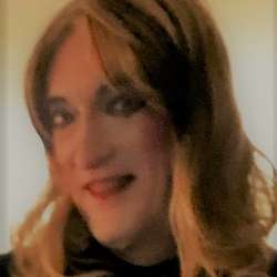 CDVanessa's Chat & Dating Profile