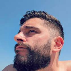 Christwilson's Chat & Dating Profile