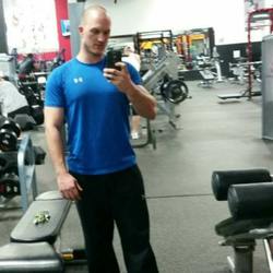 DaddyTop4son's Chat & Dating Profile