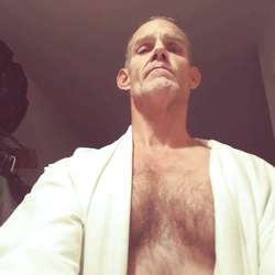 Dallasbi4all's Chat & Dating Profile