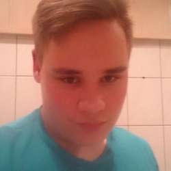 Darius's Chat & Dating Profile