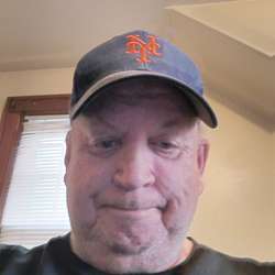 Daveloch4's Chat & Dating Profile