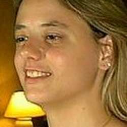 Dee33's Chat & Dating Profile