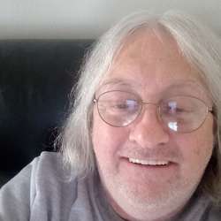 Dickrichardd's Chat & Dating Profile