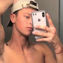 DoubleTopped's Chat & Dating Profile