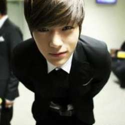 Fitri's Chat & Dating Profile