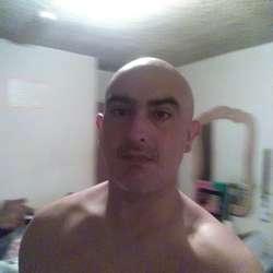 Francesco777's Chat & Dating Profile