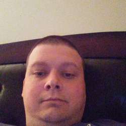 Frank30's Chat & Dating Profile