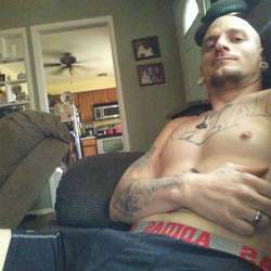 GreenEyedDevil81's Chat & Dating Profile