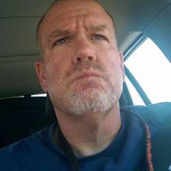 Hotcop's Chat & Dating Profile