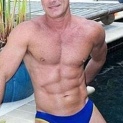 JamesAllen's Chat & Dating Profile