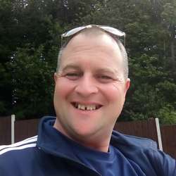 Jowesbon's Chat & Dating Profile