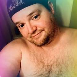 Ktothelove's Chat & Dating Profile