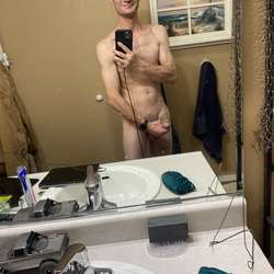 Lookin4funn's Chat & Dating Profile