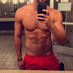 Lukebyd25's Chat & Dating Profile