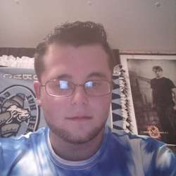 Lukelequire's Chat & Dating Profile