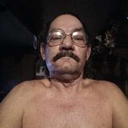 Manman's Chat & Dating Profile