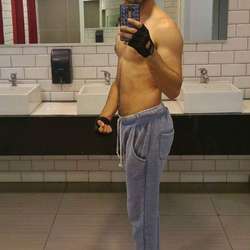 Marcmarc2016's Chat & Dating Profile