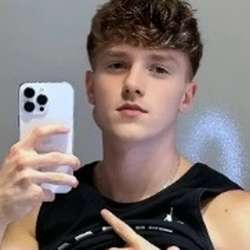 MarcusChester's Chat & Dating Profile
