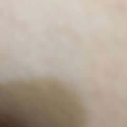 Moeemoee's Chat & Dating Profile