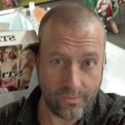 OhSoTrashy's Chat & Dating Profile