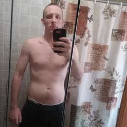 One9eight3's Chat & Dating Profile