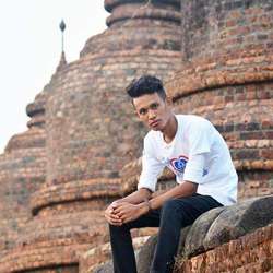 PaingLay's Chat & Dating Profile