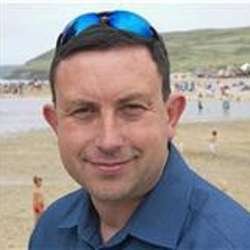 Paulnguyen's Chat & Dating Profile