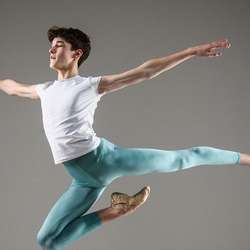 PenLayne's Chat & Dating Profile