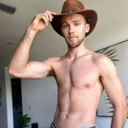 Pupwhisperer's Chat & Dating Profile