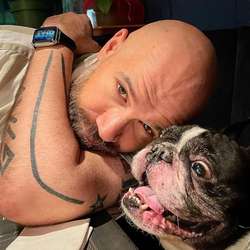 Reinmaker01's Chat & Dating Profile