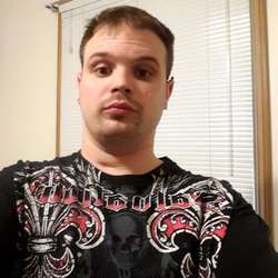 Rjrose1990's Chat & Dating Profile