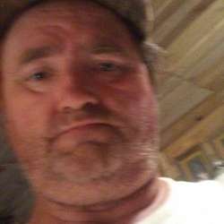 Roy68's Chat & Dating Profile