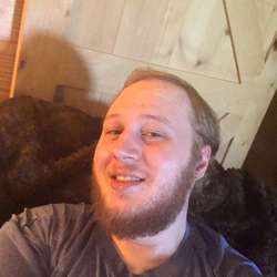 Ryan1994's Chat & Dating Profile