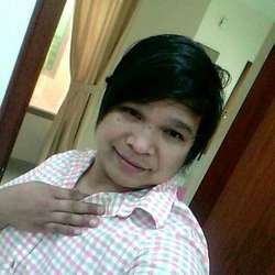 Sacrlette's Chat & Dating Profile