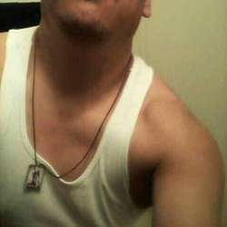 Santiago619's Chat & Dating Profile