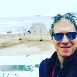 Siemon23's Chat & Dating Profile