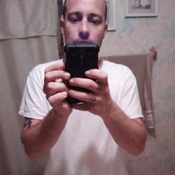 Versbtt's Chat & Dating Profile