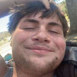 Vicopa's Chat & Dating Profile