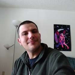 Youngbttm82's Chat & Dating Profile