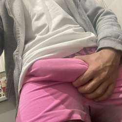 babyboytwink14's Chat & Dating Profile