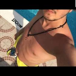 cute22n's Chat & Dating Profile