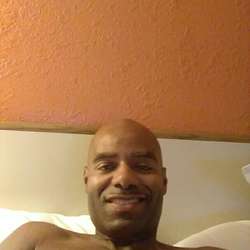 deepthroat1's Chat & Dating Profile