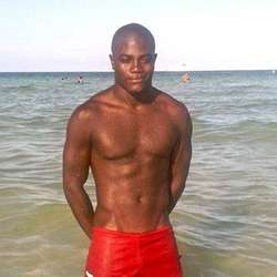 hotpogoboy's Chat & Dating Profile