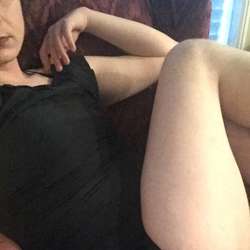 iSuckOlderMen's Chat & Dating Profile