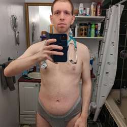 lheudomi's Chat & Dating Profile