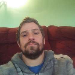 rhess2's Chat & Dating Profile