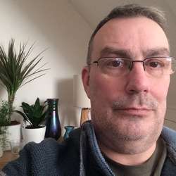 size10plimsoll's Chat & Dating Profile